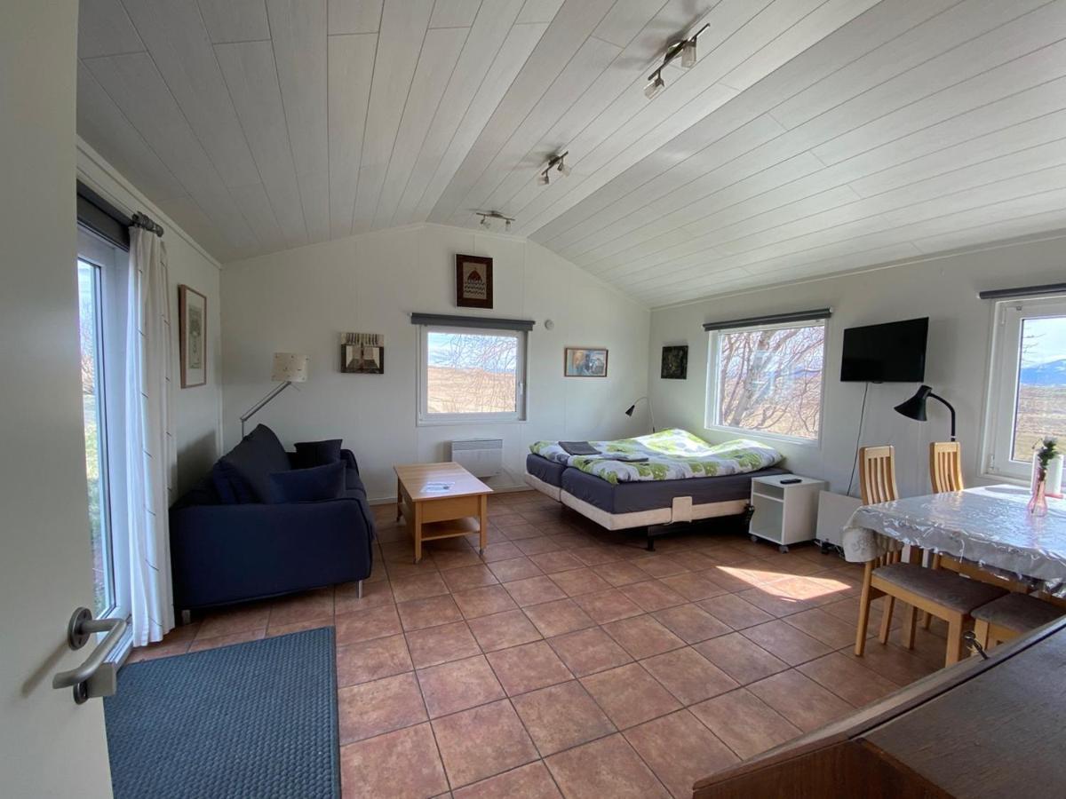 Laekjarkot Rooms And Cottages With Kitchen Borgarnes Bagian luar foto